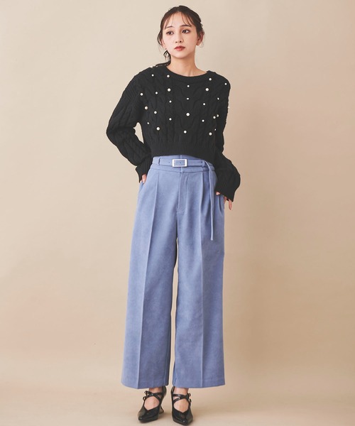 31 Sons de mode（トランテアン　ソン　ドゥ　モード）の「パール付きケーブルニット（ニット/セーター・レディース・ライトグレー/オフホワイト/ブラック/ブルー・36）」の9枚目の写真