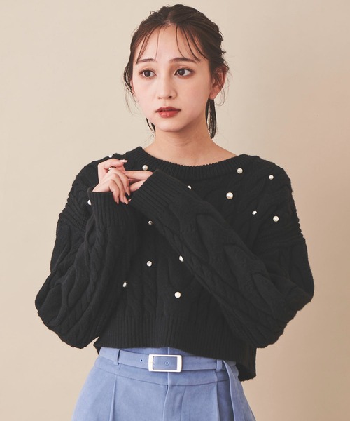 31 Sons de mode（トランテアン　ソン　ドゥ　モード）の「パール付きケーブルニット（ニット/セーター・レディース・ライトグレー/オフホワイト/ブラック/ブルー・36）」の5枚目の写真