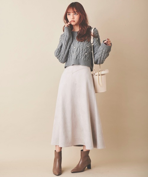 31 Sons de mode（トランテアン　ソン　ドゥ　モード）の「パール付きケーブルニット（ニット/セーター・レディース・ライトグレー/オフホワイト/ブラック/ブルー・36）」の20枚目の写真