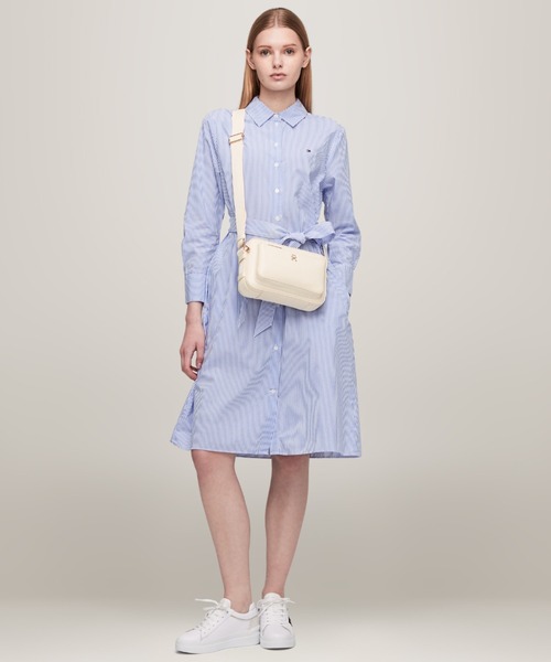 TOMMY HILFIGER（トミーヒルフィガー）の「【CLASSY掲載】アイコニックトミーカメラバッグ（ショルダーバッグ・レディース・ブラック/オレンジ/ブルー/グリーン/アイボリー・FREE）」の10枚目の写真