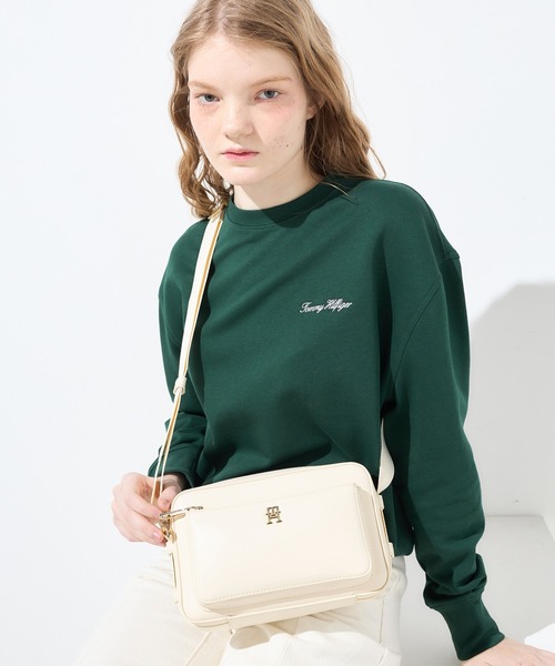 TOMMY HILFIGER（トミーヒルフィガー）の「【CLASSY掲載】アイコニックトミーカメラバッグ（ショルダーバッグ・レディース・ブラック/オレンジ/ブルー/グリーン/アイボリー・FREE）」の19枚目の写真