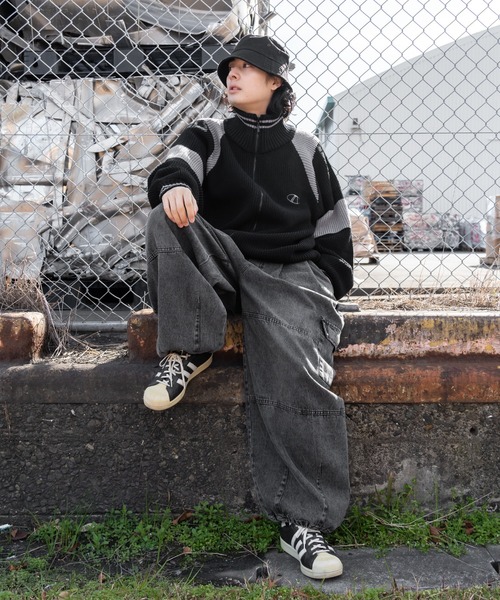 kutir(クティール)の「配色デザインドライバーズニット(ニット/セーター・メンズ・ネイビー/ライトグレー/ブラック・MEDIUM/LARGE)」の16枚目の写真