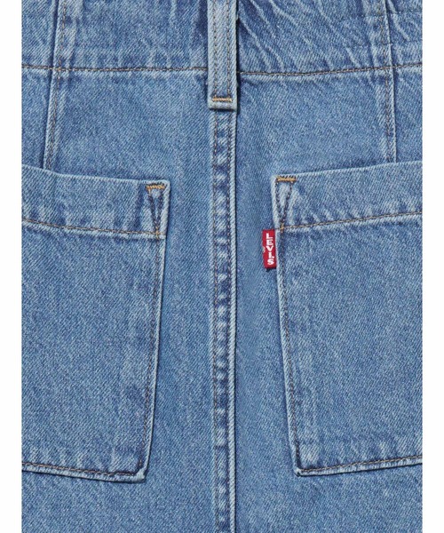 Levi's（リーバイス）の「Levi's/リーバイス カーゴ ミディスカート ミディアムインディゴ CAUSE AND EFFECT（スカート・レディース・インディゴブルー・28inch/23inch/27inch/26inch/25inch/24inch）」の4枚目の写真