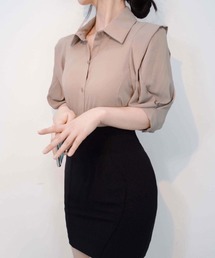襟付き立体パフスリーブシフォンブラウス