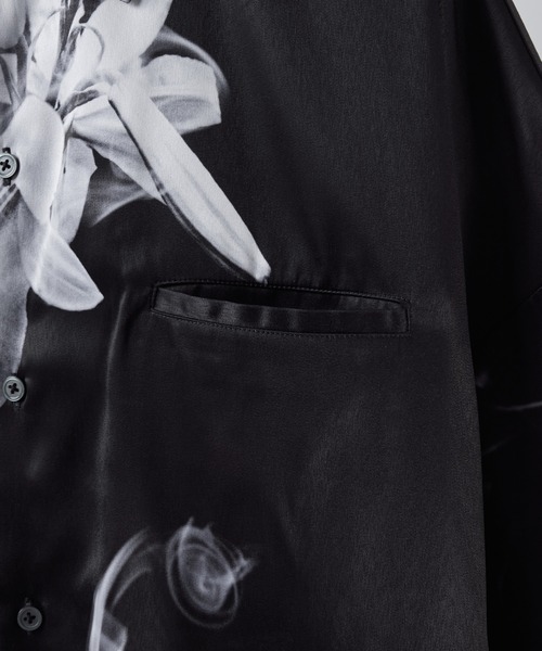 cussil（クシル）の「【cussil/クシル】フラワーパターンドレープルーズシルエット2WAYオープンカラーハーフスリーブシャツ（シャツ/ブラウス・メンズ・ブラック/ホワイト・XS/S/M/L）」の21枚目の写真