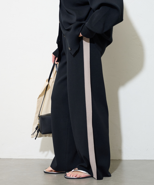 JOURNAL STANDARD(ジャーナルスタンダード)の「《WEB限定追加3》ウォッシャブルトラックパンツ(その他パンツ・レディース・ブラック・FREE)」の1枚目の写真
