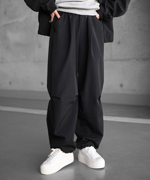 Marient（マリエント）の「ワンタッチナイロンPT【unisex】（カーゴパンツ・レディース・ブラック/ベージュ・FREE）」の2枚目の写真