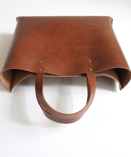 TIDEWAY(タイドウェイ)の「NUME TOTE / M(トートバッグ・メンズ・チョコ/キャメル/ブラック・FREE)」の13枚目の写真