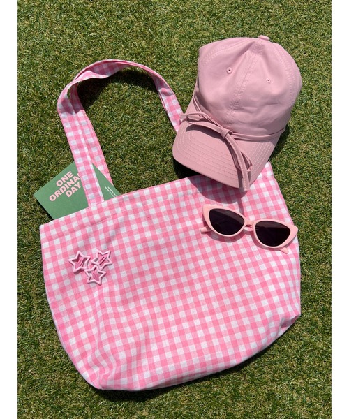 WC（ダブル シー）の「カラーフレームアイウェア（サングラス・レディース・ブラック/ベージュ/ホワイト/ピンク・FREE）」の9枚目の写真