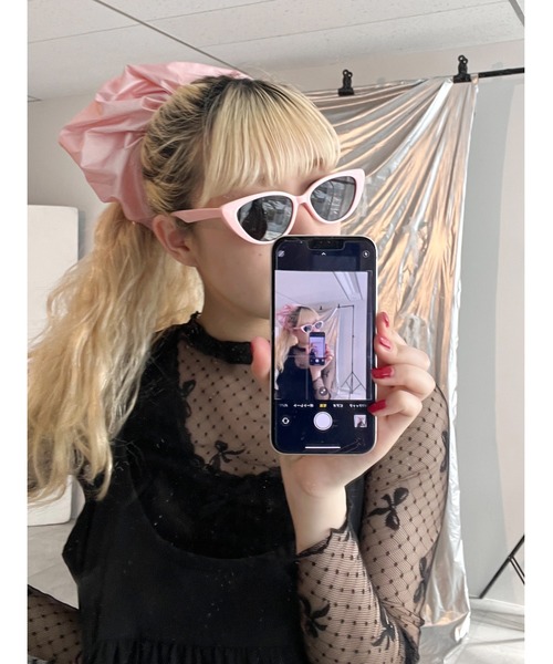 WC（ダブル シー）の「カラーフレームアイウェア（サングラス・レディース・ブラック/ベージュ/ホワイト/ピンク・FREE）」の6枚目の写真