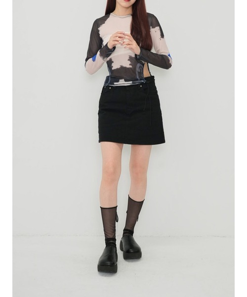 Enewd nina(エニュードニーナ)の「【ZOZO限定】レフト カットアウト シアー トップス シースルー カットソー マーブル ギャザー ドローコード シースルートップス 長袖 シアートップス 長袖(Tシャツ/カットソー・レディース・その他・FREE)」の11枚目の写真