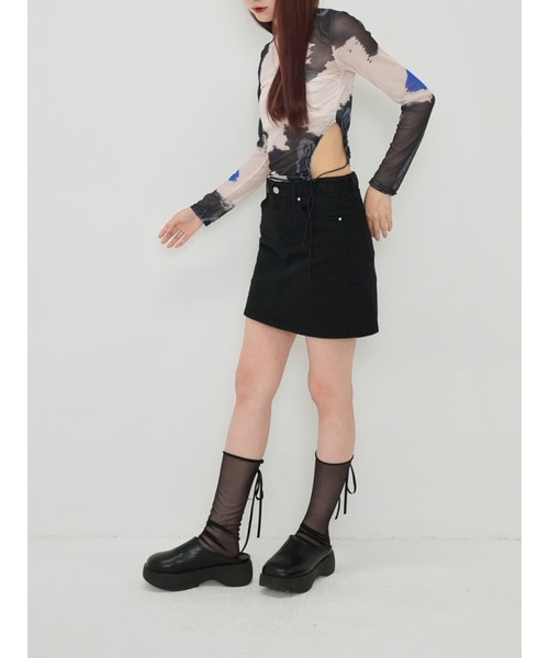 Enewd nina(エニュードニーナ)の「【ZOZO限定】レフト カットアウト シアー トップス シースルー カットソー マーブル ギャザー ドローコード シースルートップス 長袖 シアートップス 長袖(Tシャツ/カットソー・レディース・その他・FREE)」の20枚目の写真