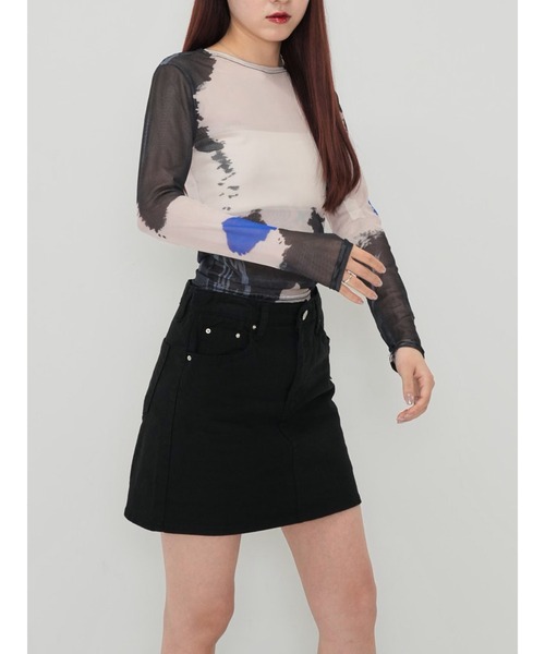 Enewd nina(エニュードニーナ)の「【ZOZO限定】レフト カットアウト シアー トップス シースルー カットソー マーブル ギャザー ドローコード シースルートップス 長袖 シアートップス 長袖(Tシャツ/カットソー・レディース・その他・FREE)」の6枚目の写真