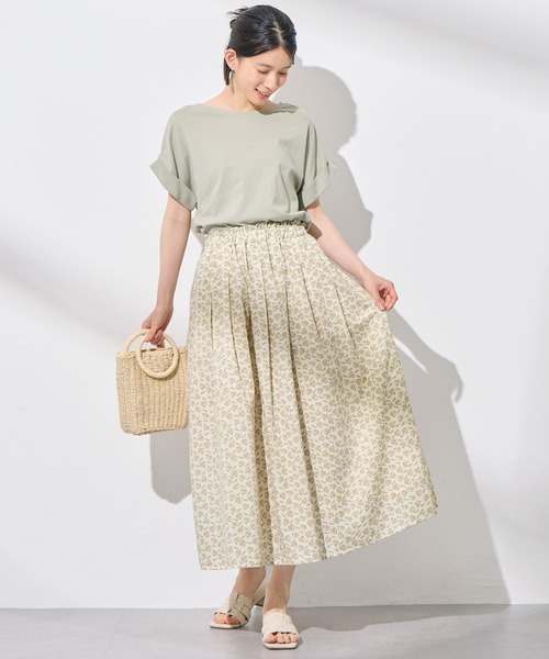 Viola e Viola(ヴィオラエヴィオラ)の「小花柄フレアースカート(スカート・レディース・イエロー/キナリ・LARGE/MEDIUM)」の7枚目の写真