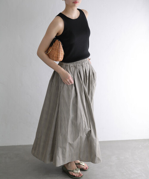 La TOTALITE（ラトータリテ）の「メモリータフタチェックスカート（スカート・レディース・ベージュ/ブラック/コバルトブルー・38/36）」の9枚目の写真