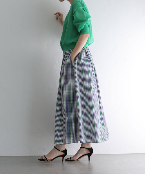 La TOTALITE（ラトータリテ）の「メモリータフタチェックスカート（スカート・レディース・ベージュ/ブラック/コバルトブルー・38/36）」の13枚目の写真