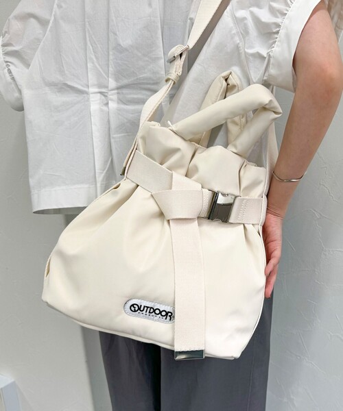 fredy emue(フレディエミュ)の「【OUTDOOR PRODUCTS /アウトドアプロダクツ】2wayベルトトートバックS(ショルダーバッグ・レディース・ブラック/アイボリー・FREE)」の3枚目の写真