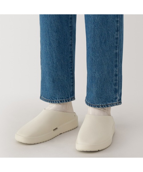 無印良品（ムジルシリョウヒン）の「一体成型　サボサンダル（サンダル・レディース・ライトベージュ/ダークグレー・XS/S/M/L/XL）」の8枚目の写真