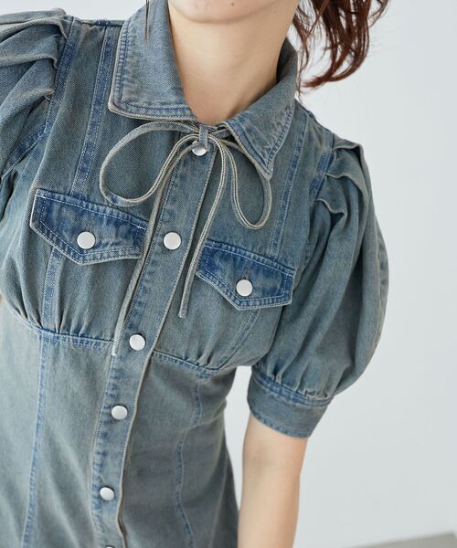 MAJESTIC LEGON（マジェスティックレゴン）の「デニムミニワンピース（ワンピース・レディース・ブラック/ブルー系その他2・MEDIUM）」の8枚目の写真