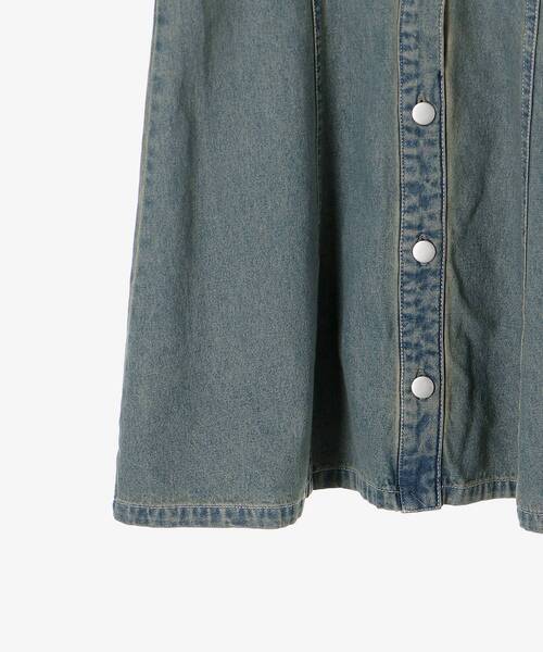 MAJESTIC LEGON（マジェスティックレゴン）の「デニムミニワンピース（ワンピース・レディース・ブラック/ブルー系その他2・MEDIUM）」の22枚目の写真