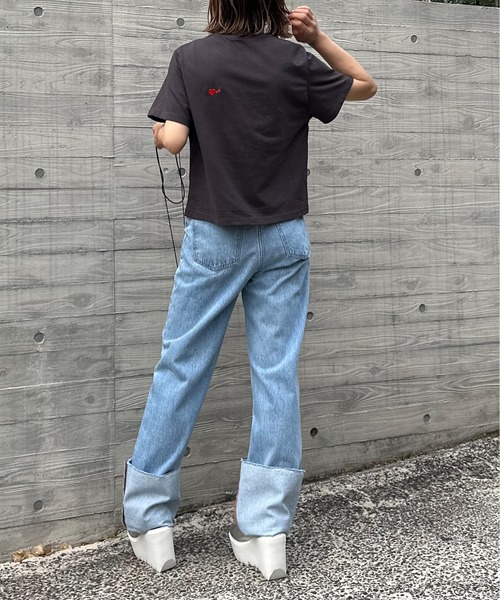 mi via loca(ミヴィアロカ)の「カラー刺繍コンパクトTシャツ(Tシャツ/カットソー・レディース・ベージュ/オフホワイト/スミクロ・FREE)」の15枚目の写真