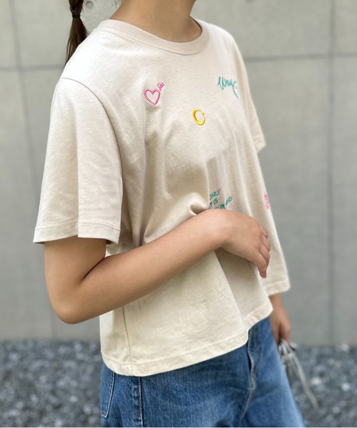 ✨未使用タグ付き✨ CLOTH&CROSS Latte Tシャツ ミモザ セール】カラー刺繍コンパクトTシャツ（Tシャツ/カットソー