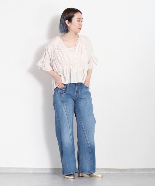 cepo（セポ）の「カルゼＶネックブラウス（シャツ/ブラウス・レディース・オフホワイト/ブラック/ブルー・M）」の11枚目の写真