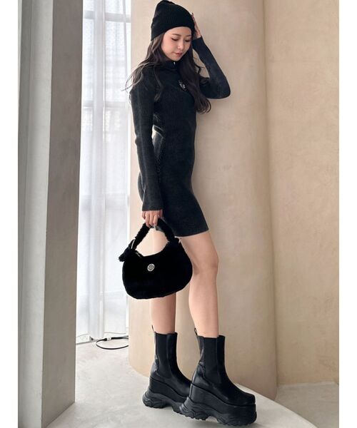 GYDA（ジェイダ）の「GYDAプレートスパンコールニットビーニー（ニットキャップ/ビーニー・レディース・グレー/ブラック・FREE）」の9枚目の写真