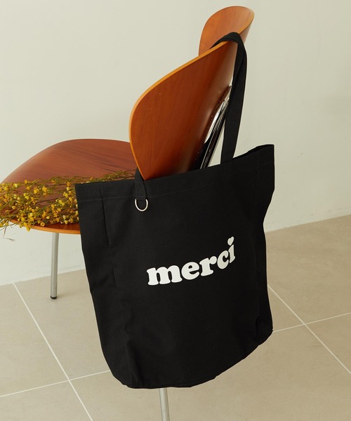 Merci ロゴ入りトートバッグ 黒 MERCI LOGO TOTE（トートバッグ）｜MILKFED.（ミルクフェド）の