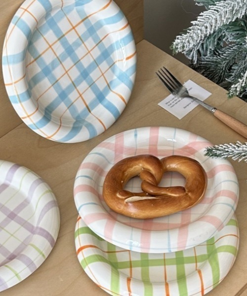 チェック柄ぷっくりトレイ（食器）｜Made in I（メイドインアイ）の