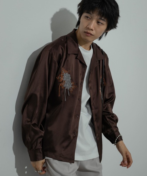 SENSE OF PLACE by URBAN RESEARCH(センスオブプレイスバイアーバンリサーチ)の「ボタニカルシシュウロングスリーブシャツ(シャツ/ブラウス・メンズ・ブラウン/グレー/ネイビー・MEDIUM/LARGE)」の19枚目の写真