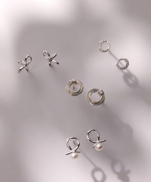 Jolie Toujours(ジョリトゥジュール)の「【金属アレルギー軽減】〈silver925〉CZサークルピアス(ピアス(両耳用)・レディース・シルバー・FREE)」の5枚目の写真