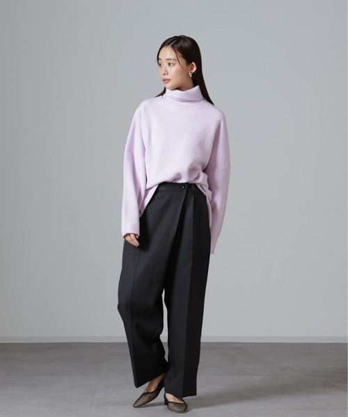 NANO universe(ナノユニバース)の「ウール混圧縮ニットタートルプルオーバー(ニット/セーター・レディース・パープル/ライトベージュ/チャコール・FREE)」の16枚目の写真