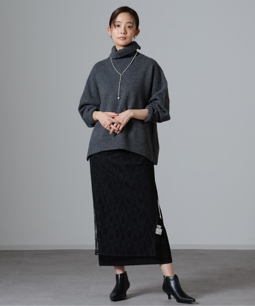 NANO universe(ナノユニバース)の「ウール混圧縮ニットタートルプルオーバー(ニット/セーター・レディース・パープル/ライトベージュ/チャコール・FREE)」の22枚目の写真