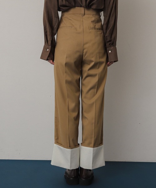 SENSE OF PLACE by URBAN RESEARCH(センスオブプレイスバイアーバンリサーチ)の「ワイドターンバックパンツ(その他パンツ・レディース・ブラック/カーキ/ベージュ・SMALL/MEDIUM)」の19枚目の写真