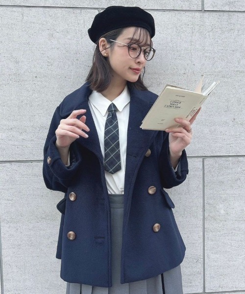 F i.n.t（フィント）の「ダブル釦Aラインピーコート/F&A/fint（ピーコート・レディース・ライトベージュ/モカ/ネイビー・FREE）」の3枚目の写真