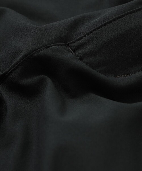 MARMOT(マーモット)の「【別注】Marmot / ハイパフォーマンス ショートパンツ(その他パンツ・メンズ・ブラック/ベージュ・MEDIUM/LARGE/X-LARGE)」の4枚目の写真