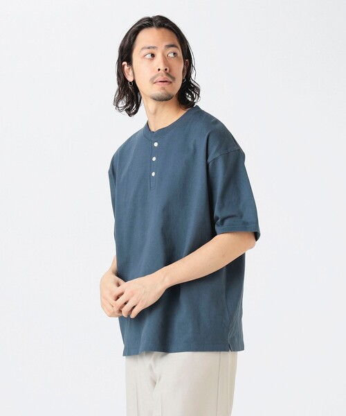 B:MING by BEAMS(ビーミングバイビームス)の「【WEB限定/ユニセックス】ヘビーウェイト 3ボタン ヘンリーネック Tシャツ(Tシャツ/カットソー・メンズ・ブラック/ブルー系その他/オフホワイト・XL/L/M/S)」の10枚目の写真