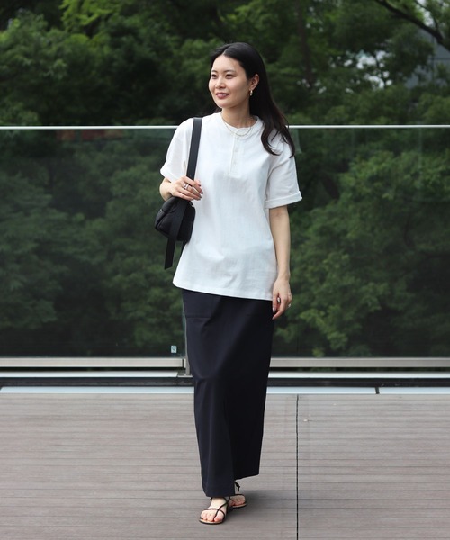 B:MING by BEAMS(ビーミングバイビームス)の「【WEB限定/ユニセックス】ヘビーウェイト 3ボタン ヘンリーネック Tシャツ(Tシャツ/カットソー・メンズ・ブラック/ブルー系その他/オフホワイト・XL/L/M/S)」の7枚目の写真