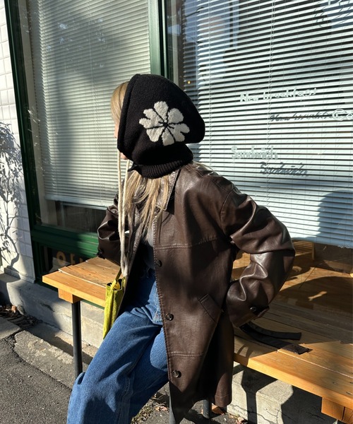 StyleSea（スタイルシー）の「花柄ニットバラクラバ（ニットキャップ/ビーニー・レディース・ホワイト/ブラック/マスタード/グレイッシュベージュ/サックスブルー・FREE）」の13枚目の写真