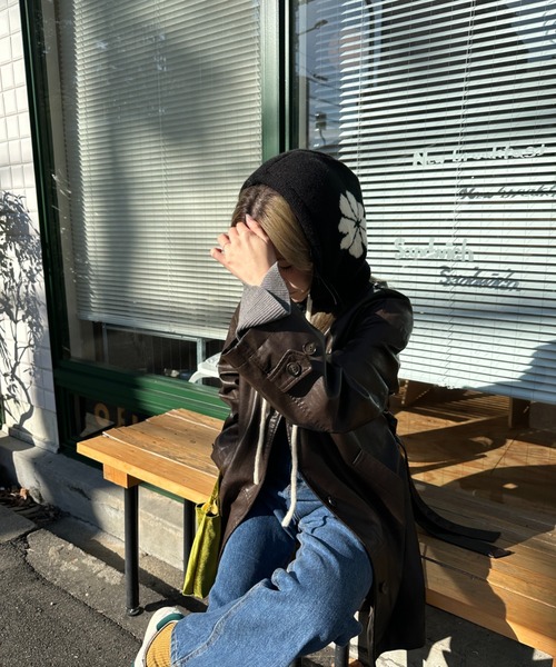 StyleSea（スタイルシー）の「花柄ニットバラクラバ（ニットキャップ/ビーニー・レディース・ホワイト/ブラック/マスタード/グレイッシュベージュ/サックスブルー・FREE）」の15枚目の写真