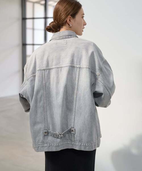 FRAMeWORK ライトグレー クロップドデニムジャケット FRAMeWORK（フレームワーク）の「≪追加≫エクストララージデニム