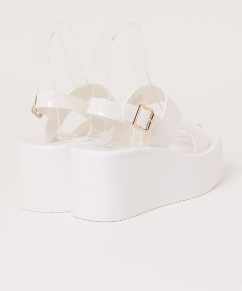 FOREVER 21(フォーエバー トゥエンティーワン)の「厚底ベルトサンダル(サンダル・レディース・ホワイト系その他/ピンク・23cm/24cm/25cm)」の16枚目の写真