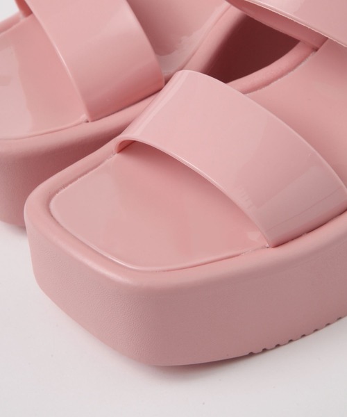 FOREVER 21(フォーエバー トゥエンティーワン)の「厚底ベルトサンダル(サンダル・レディース・ホワイト系その他/ピンク・23cm/24cm/25cm)」の7枚目の写真