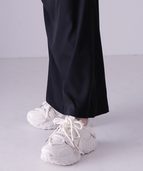 VIVIAN（ヴィヴィアン）の「厚底ベルトハイテクレースアップスニーカー（スニーカー・レディース・アイボリー/ブラック・LL/S/M/L）」の13枚目の写真