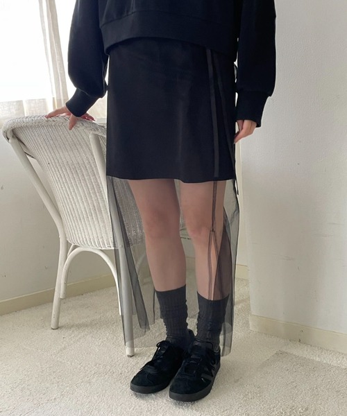 hugi(ハギ)の「SHEER RIBBON SKIRT/シアーレイヤードリボンスカート(スカート・レディース・ブラック/グレー・FREE)」の8枚目の写真