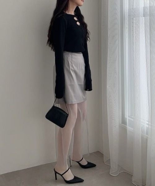 hugi(ハギ)の「SHEER RIBBON SKIRT/シアーレイヤードリボンスカート(スカート・レディース・ブラック/グレー・FREE)」の4枚目の写真