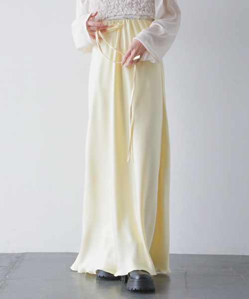 PURE BRIGHT(ピュアブライト)の「シルキーサテンバイアススカート(スカート・レディース・グレー/ピンク/イエロー・FREE)」の13枚目の写真