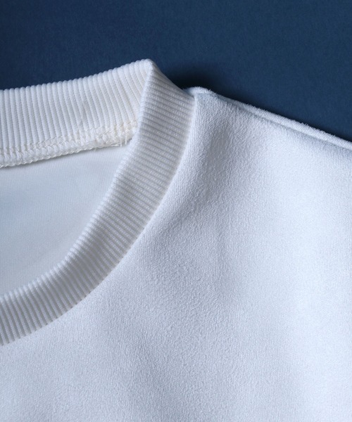 ANPAS(アンパス)の「Faux Suede Flower Embroidery Oversized Sweatshirt/フェイクスエード 袖フラワー刺繍 ワンポイント スウェット トップス トレーナー メンズ(スウェット・メンズ・オフホワイト/グレー/チャコール・M/L)」の9枚目の写真