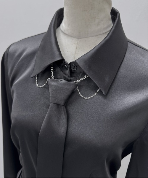 ブラウス シャツ 「LVEU.」ネクタイセットシャーリングシャツワンピース / ワンピース ワンピ ミニ シャーリング サテン ネクタイ チェーン モ LVEU. ブラウス シャツ 「LVEU.」ネクタイセットシャーリング